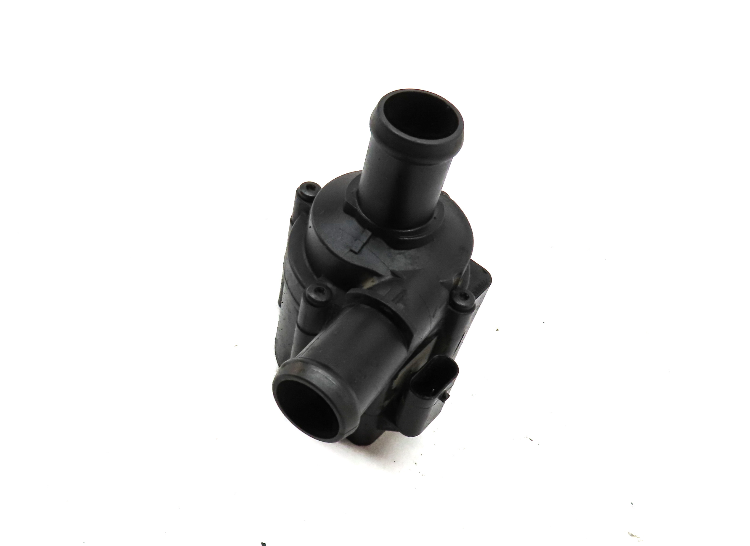 2015 AUDI Q3 (8U) 2.0L TURBO (CCTA) ENGINE AUXILIARY ELECTRIC COOLANT WATER PUMP — exact item pictured